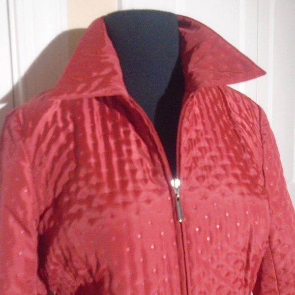 TALBOTS Lightweight Pressed Dot Quilted Jacket - Picture 2 of 8